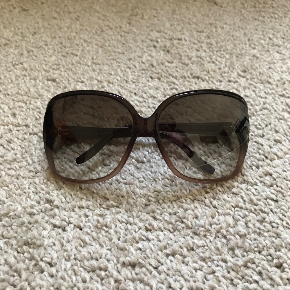 GUCCI Brown Square Sunglasses